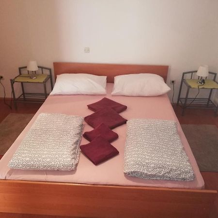 Ferienwohnung Vito Pula Exterior foto