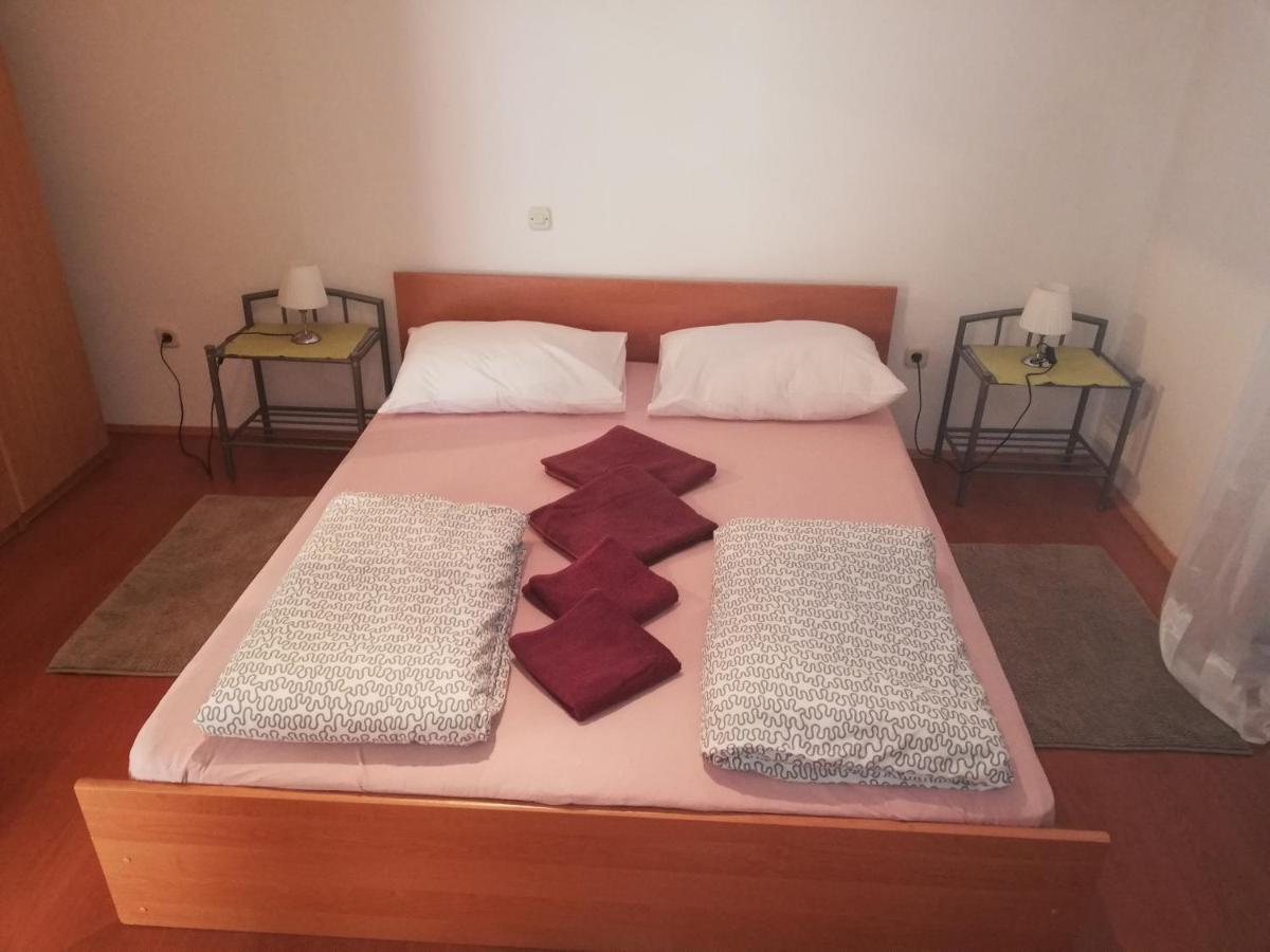 Ferienwohnung Vito Pula Exterior foto